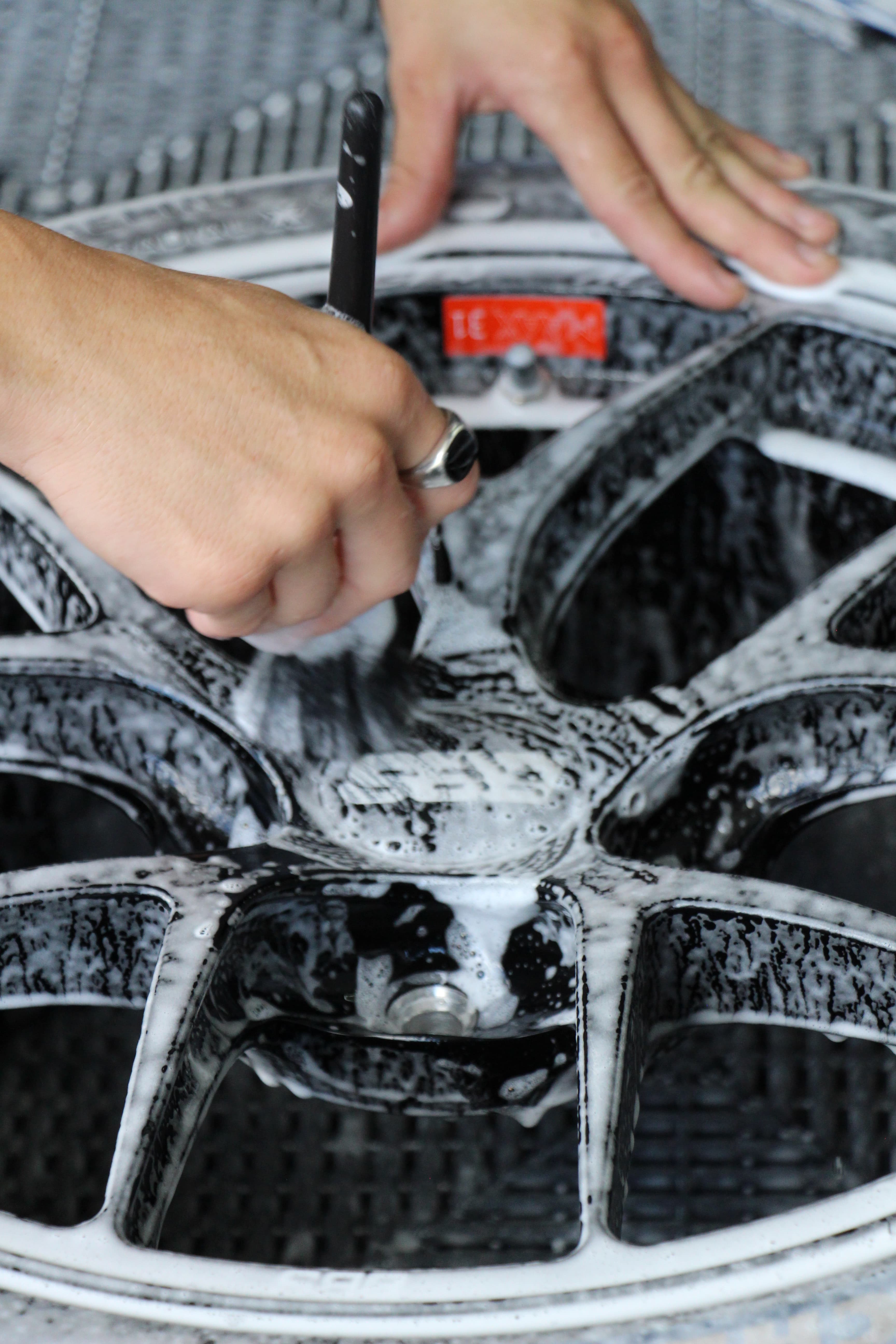 Wheel Detailing